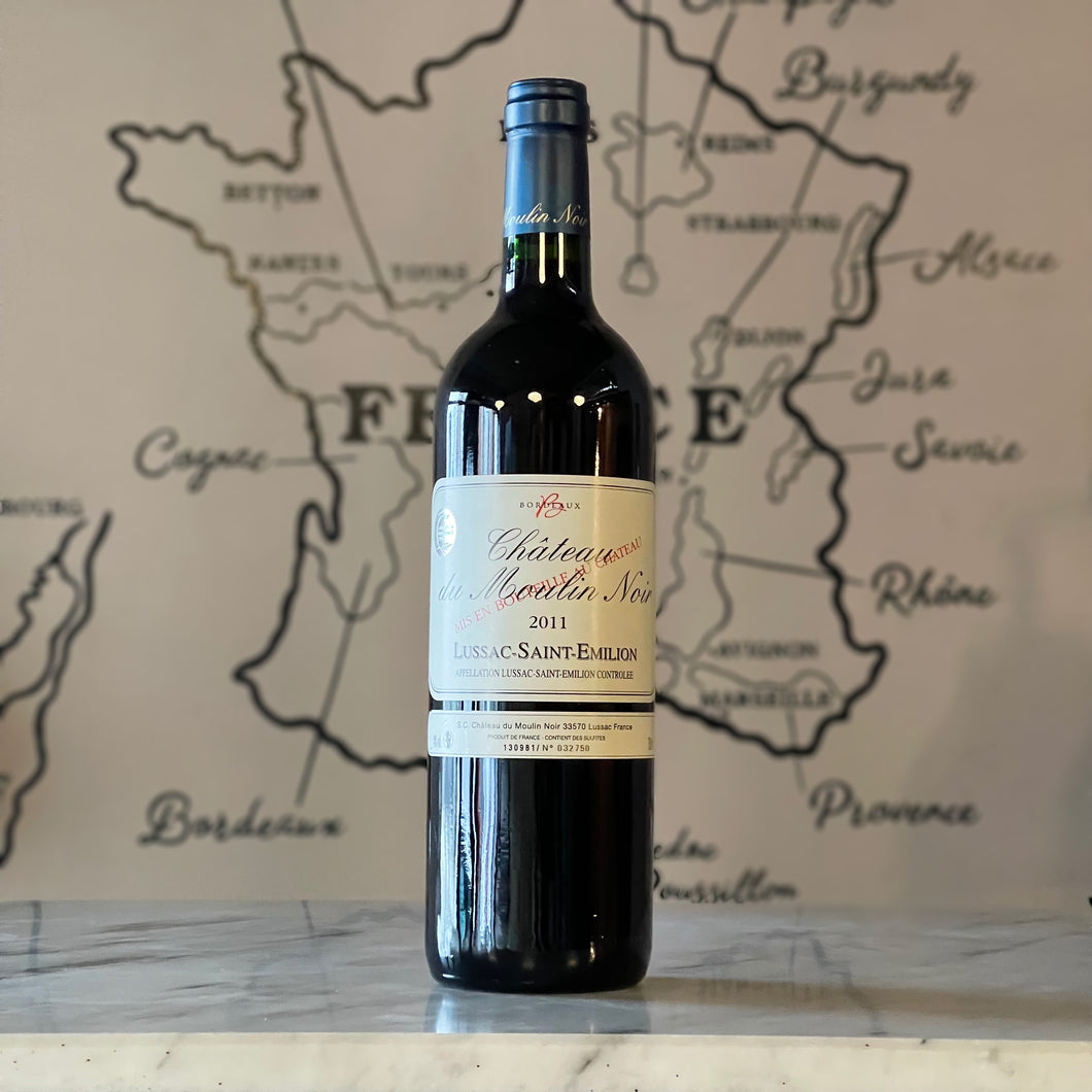Lussac St. Emilion Chateau du Moulin 2011